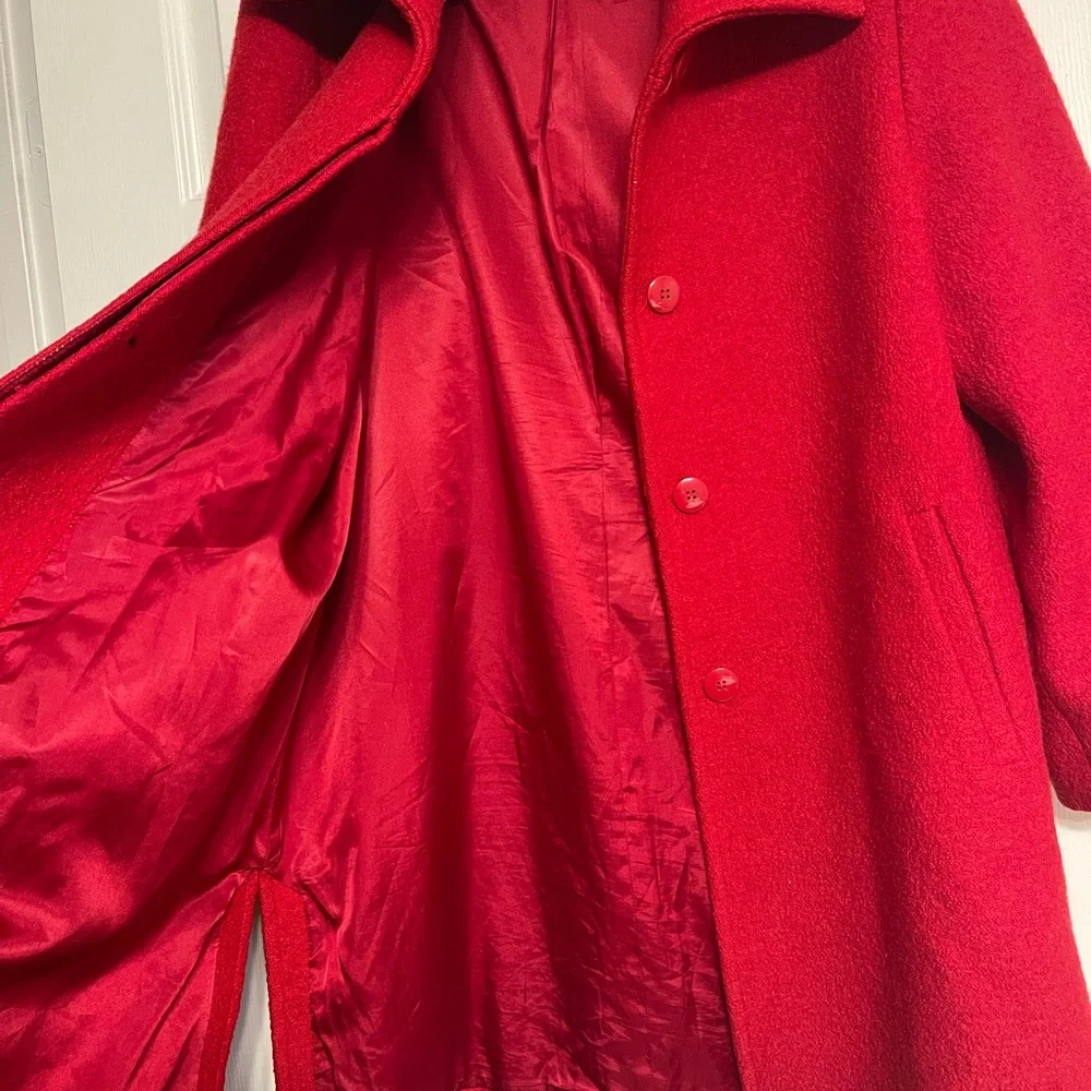 Red Wool Liz Claiborne Coat - Picture 4 of 9